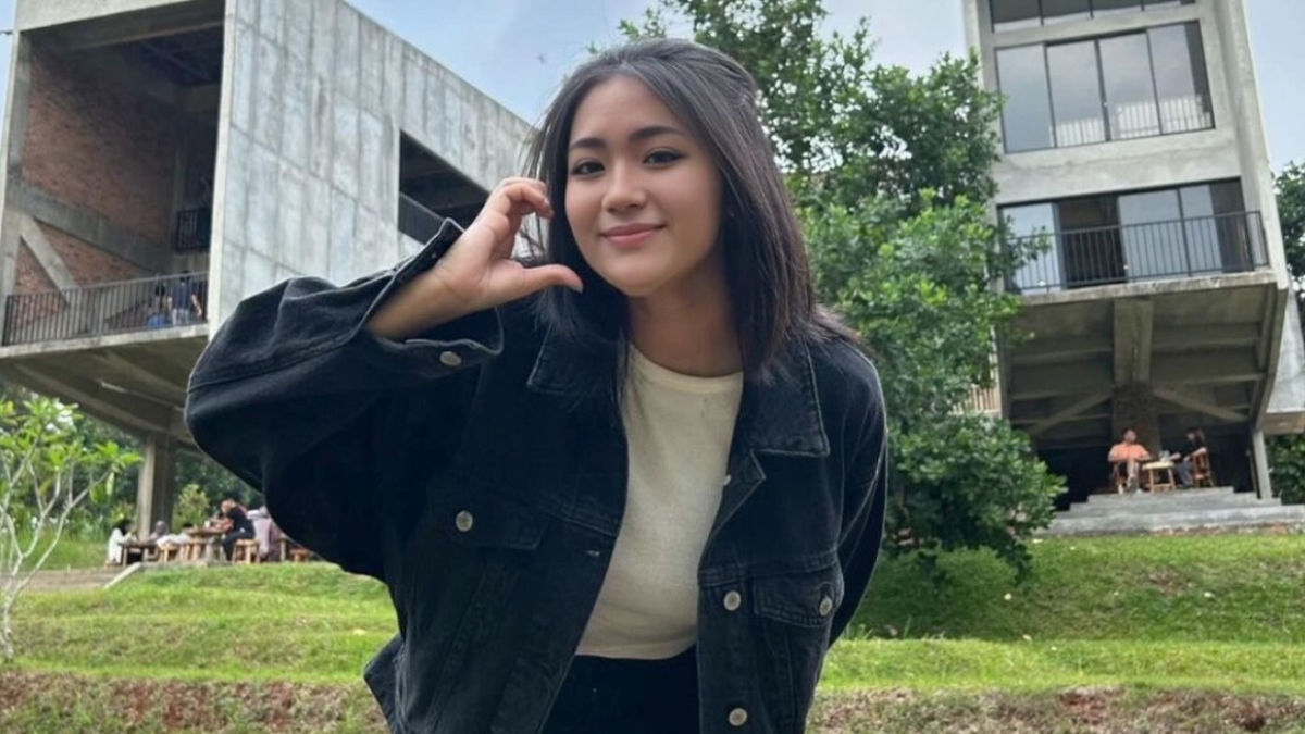 uploads/article/2023/11/aimee-radio-dj-pertama-69419d6ecfb8ba7.png