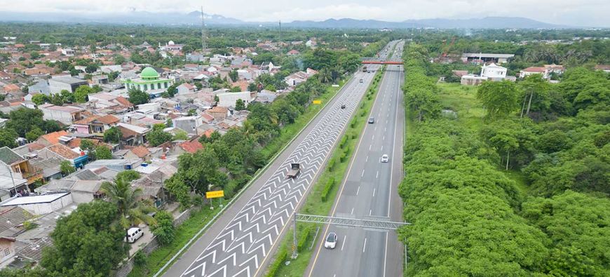 Bahu Jalan Bukan Tempat Istirahat, Astra Infra Ingatkan Risiko Fatal di Puncak Arus Balik