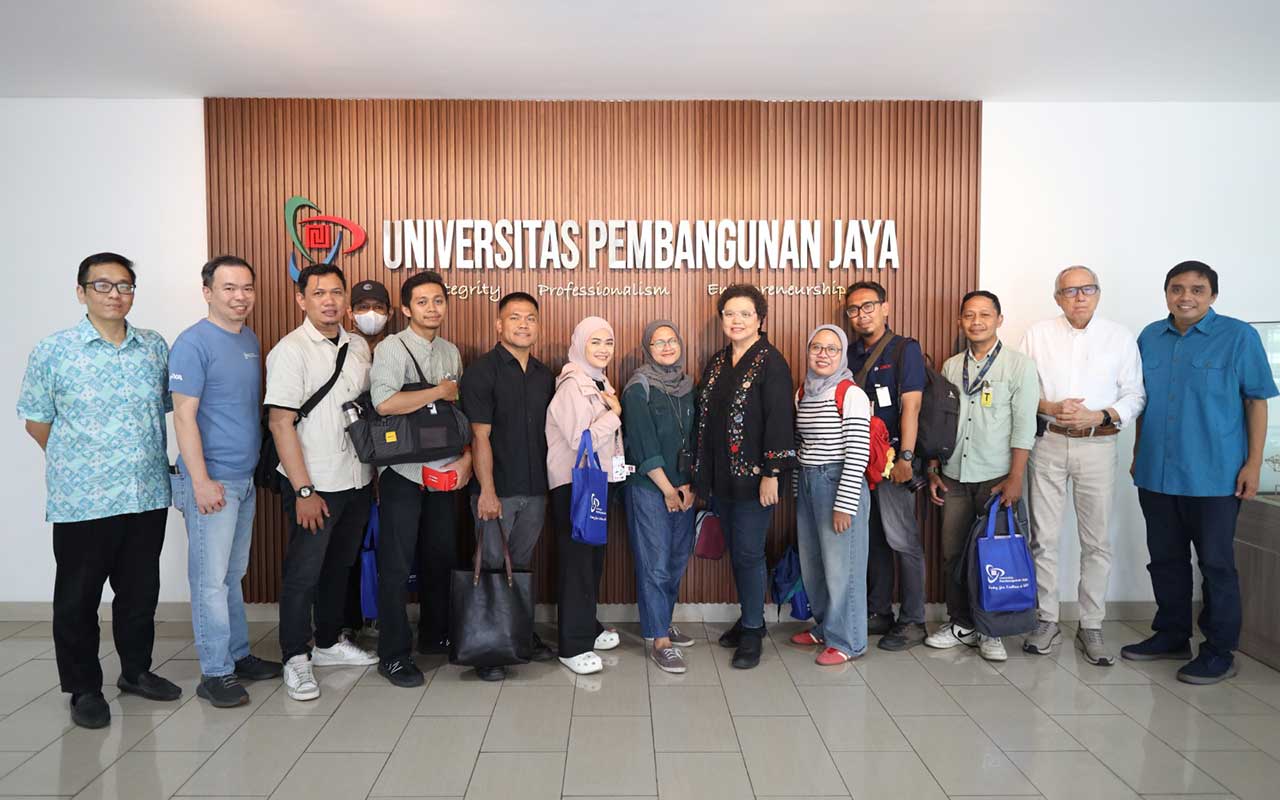 uploads/article/2026/08/dari-kampus-ke-dunia-32643d8e8766288.jpg